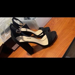 Fashion Nova heels